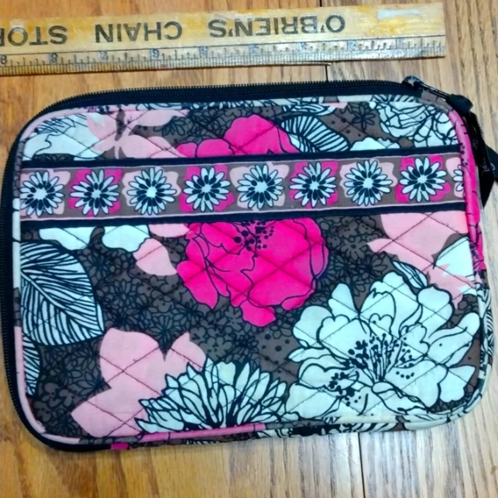 Vera Bradley vintage retired ipad/tablet case mocha